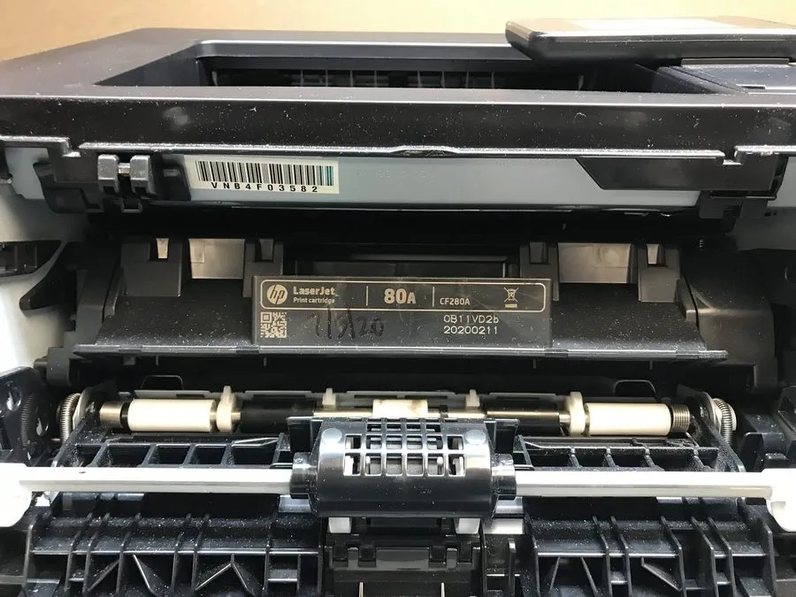 Лазерный принтер HP LaserJet Pro 400 M401dn Laser Printer Power Cord And USB Tra