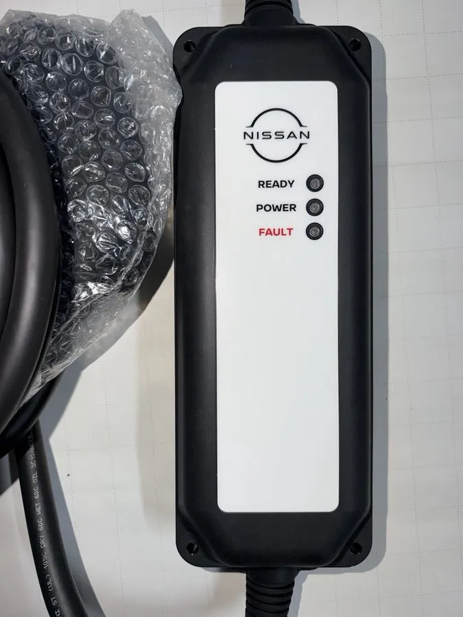 Аккумулятор Nissan Ariya Leaf EV Charger Level 1/2 120V 240V Dual Plug 29690-5SA — фото лота 1