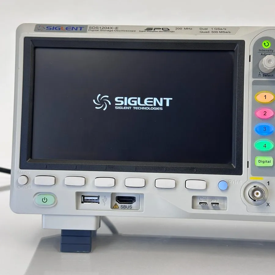 Осциллограф SIGLENT SDS1204X-E 4-CH 200MHz 1 GSa/s 14MB Super Phosphor Oscillosc