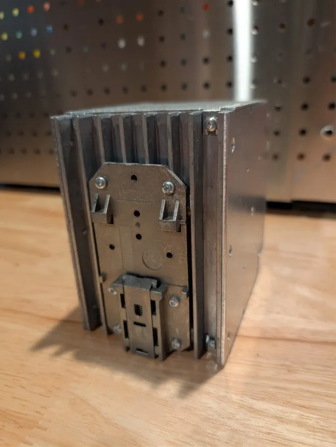 Блок питания 2866776 Quint Series Power Supply, 24VDC, 20A, DIN Rail Mount — фото лота 2