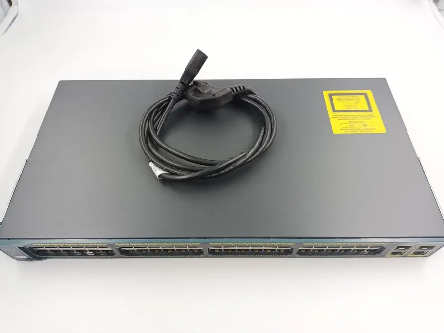 Коммутатор Cisco WS-C2960-48TC-L Ethernet switch