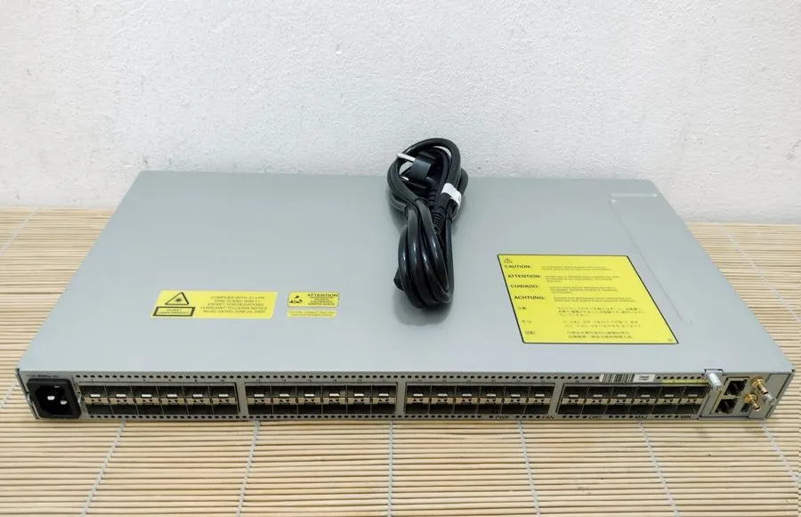 Маршрутизатор Cisco ASR-9000V-AC 44-Port GE + 4-Port 10GE ASR 9000V AC Power
