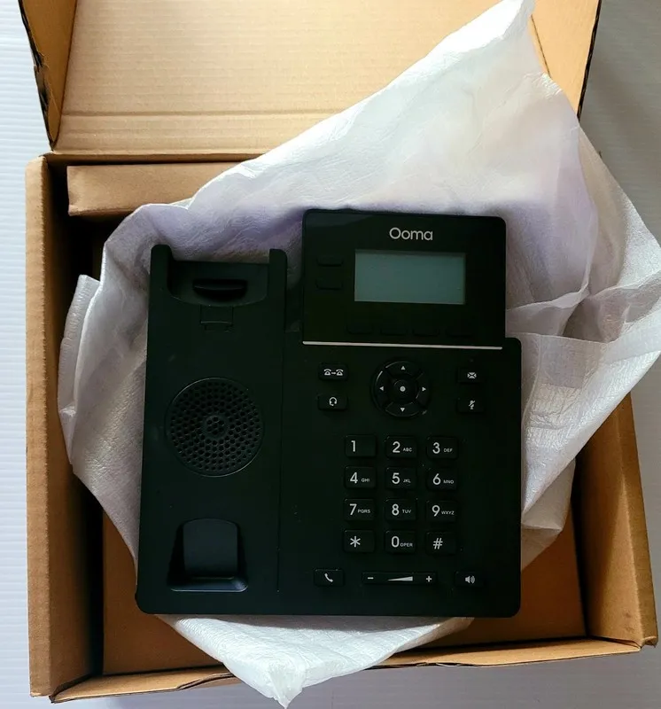 Grandstream GRP2602W Wi-Fi 5 Corded IP Phone, 2.4" Graphical Display Black