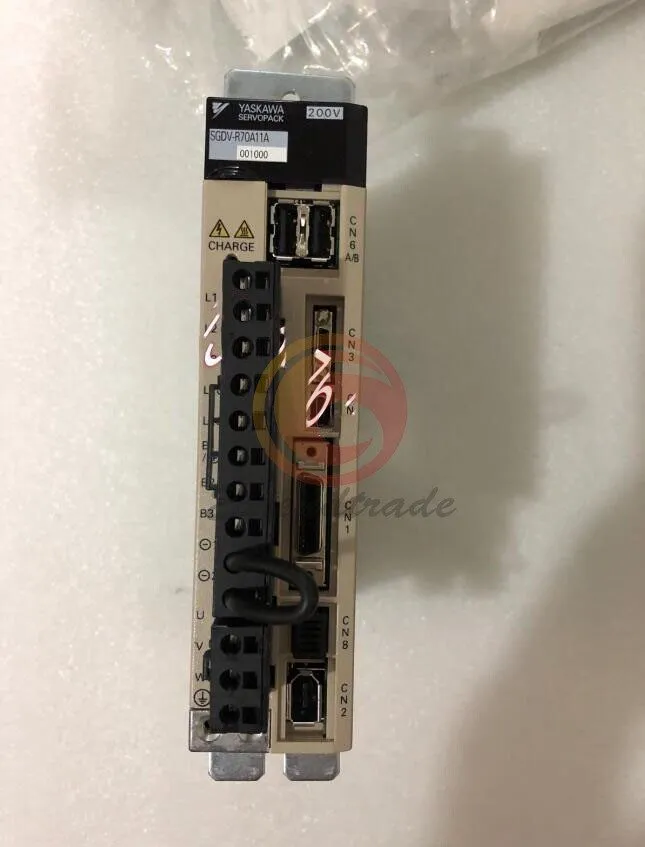 Сервопривод Yaskawa Servo Drive SGDV-R70A11A001000