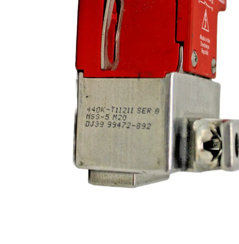 Реле безопасности Allen Bradley 440K-T11211 Guardmaster Trojan 5-GD2 Safety Swit