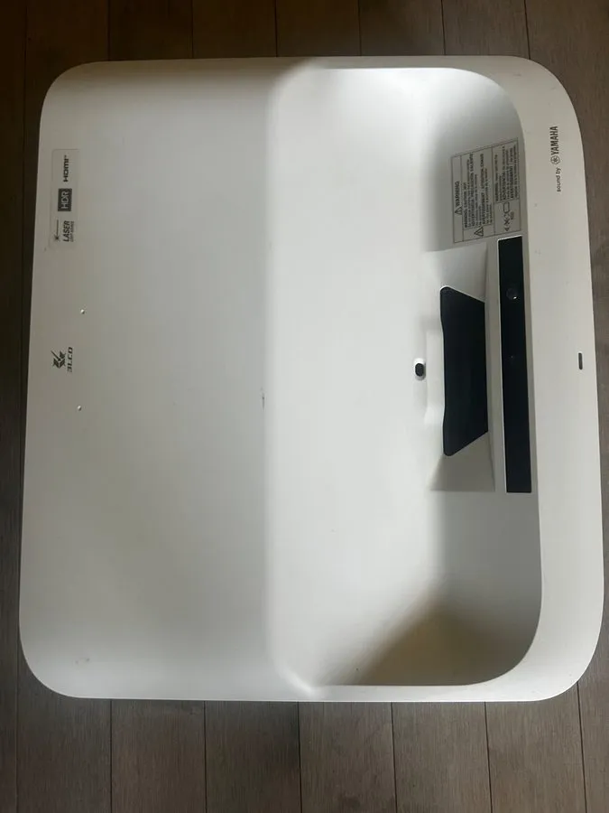 Проектор Epson EpiqVision Ultra LS300 Smart Streaming 1080p (FHD) 3LCD Laser Pro — фото лота 2