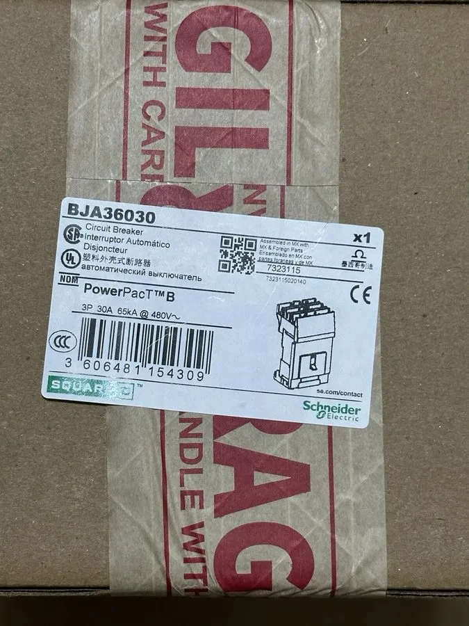Автоматический выключатель Square D BJA36030 3 Pole 30 Amp PowerPact Circuit Bre