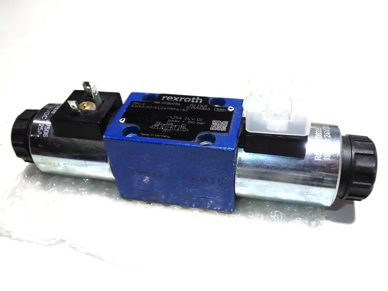 Пневмораспределитель REXROTH HYDRAULIC DIRECTIONAL CONTROL VALVE R978017756