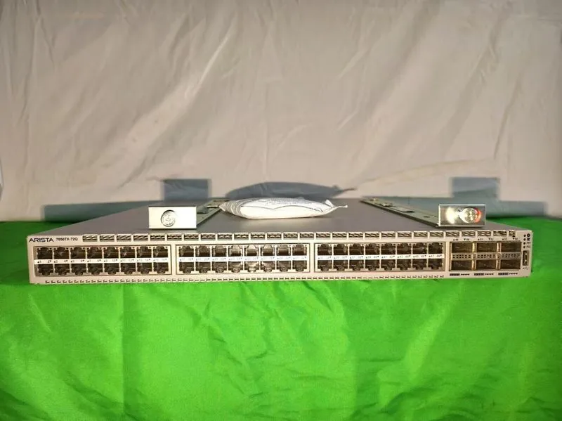 Коммутатор Arista 7050TX 48 Port 10GbE RJ45 + 6 Port 40GbE QSFP+ Switch DCS-7050