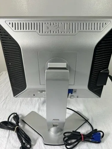 Монитор Vintage Dell UltraSharp 1707FPt 17" Swivel LCD PC Monitor Retro Gaming — фото лота 2