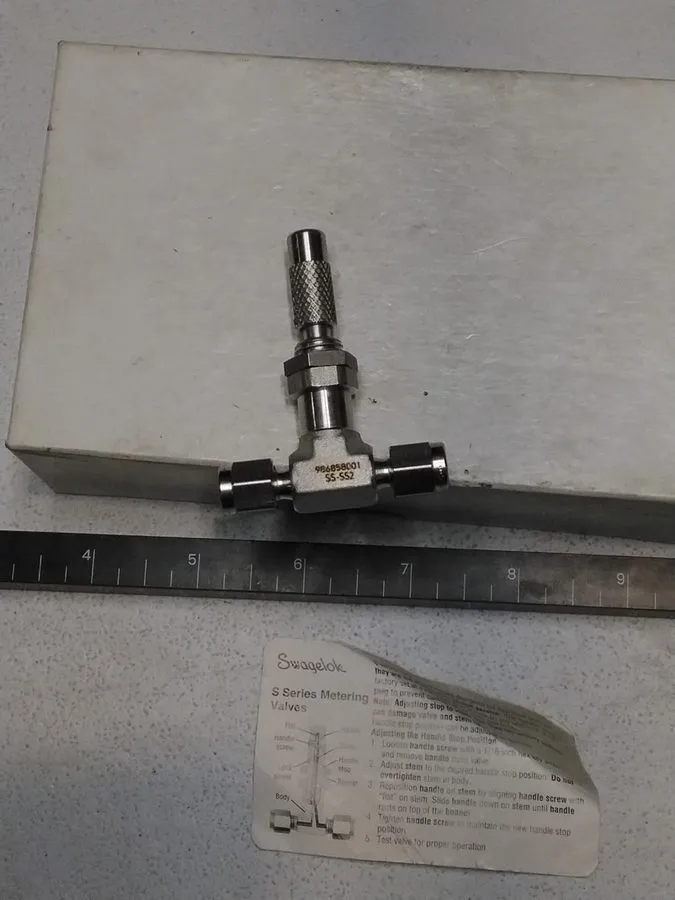Расходомер SWAGELOK SS-SS2, SS-2MG, SS-4MG, Flow Metering Valve 1/8" TO 1/4" — фото лота 1