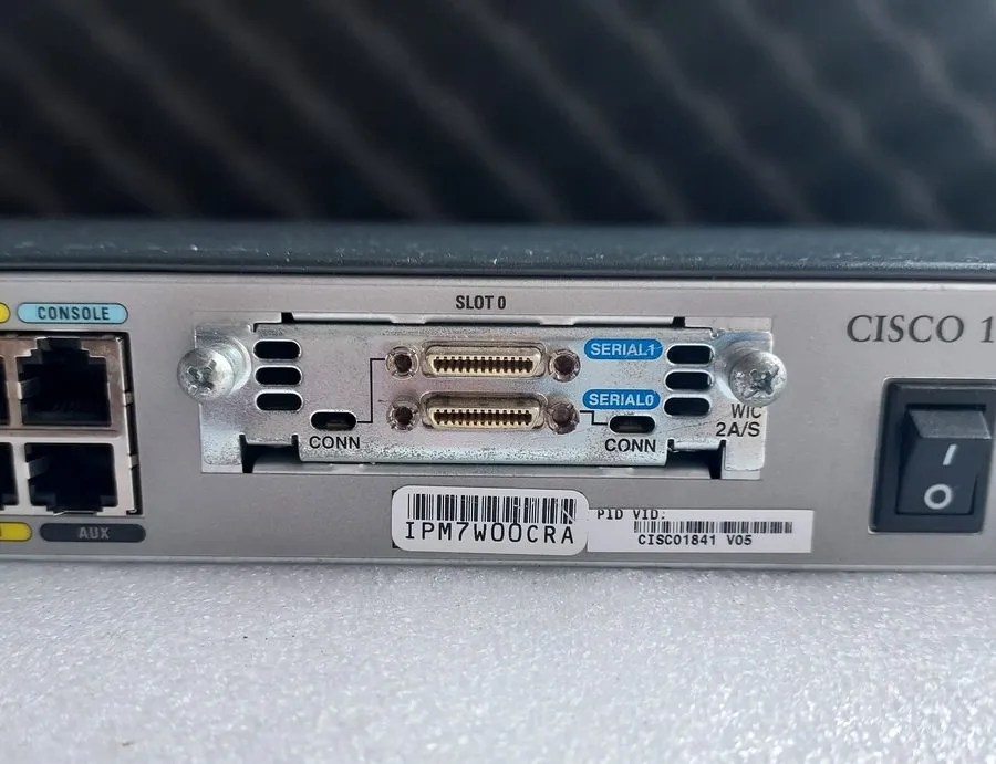 Маршрутизатор CISCO 1841 ROUTER 256D/64F Adv IOS WIC-2A/S 1