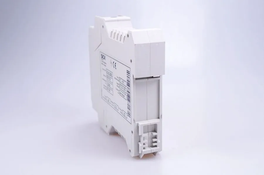 Шлюз полевой шины SICK UE1140-22I0000 10290099 EFI GATEWAY PROFIBUS — фото лота 1