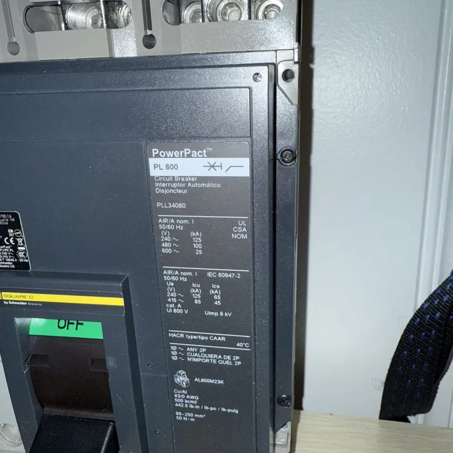 Автоматический выключатель Square D PLL34080 3 Pole 800 Amp 480V Circuit Breaker