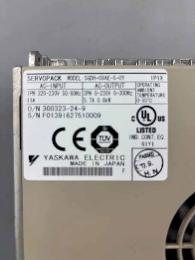 Сервопривод Yaskawa Servopack, SGDH-08AE-S-OY, 200V, 3Ph, 230V