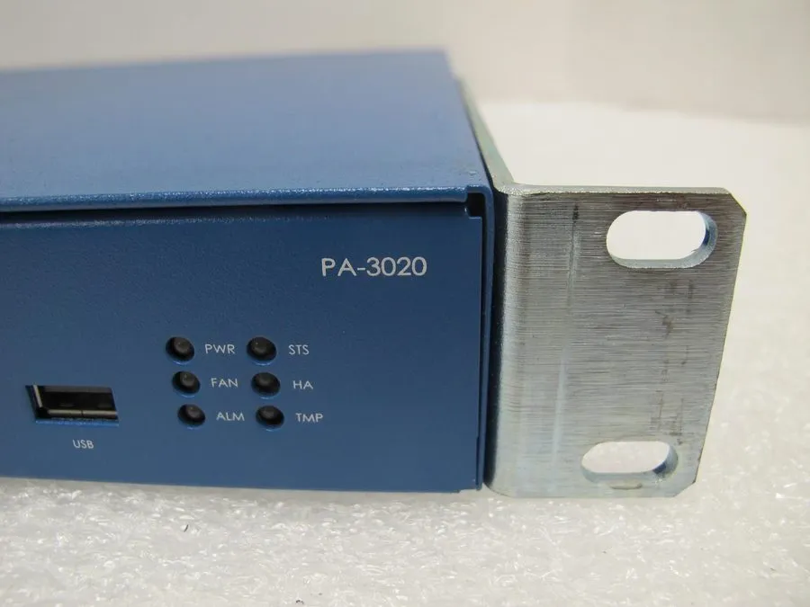 Межсетевой экран Palo Alto PA-3020 12-Port GbE 8-Port SFP Security Firewall — фото лота 2
