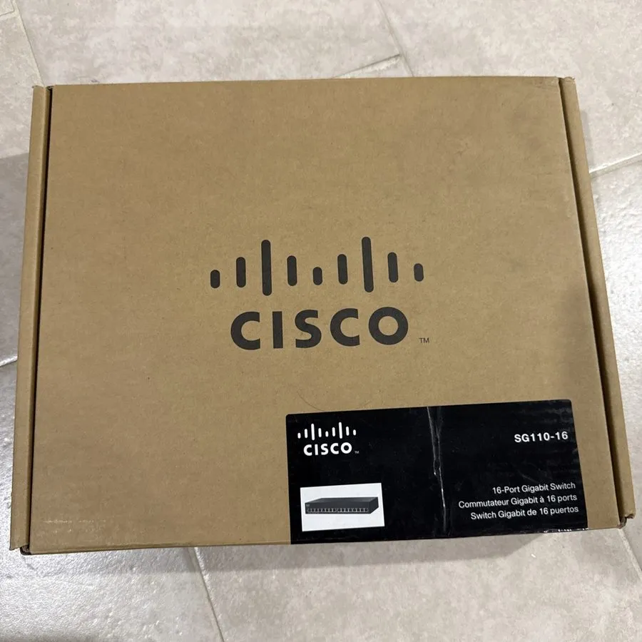 Коммутатор Cisco Small Business SG110-16 16-Port Gigabit Desktop Switch Excellen