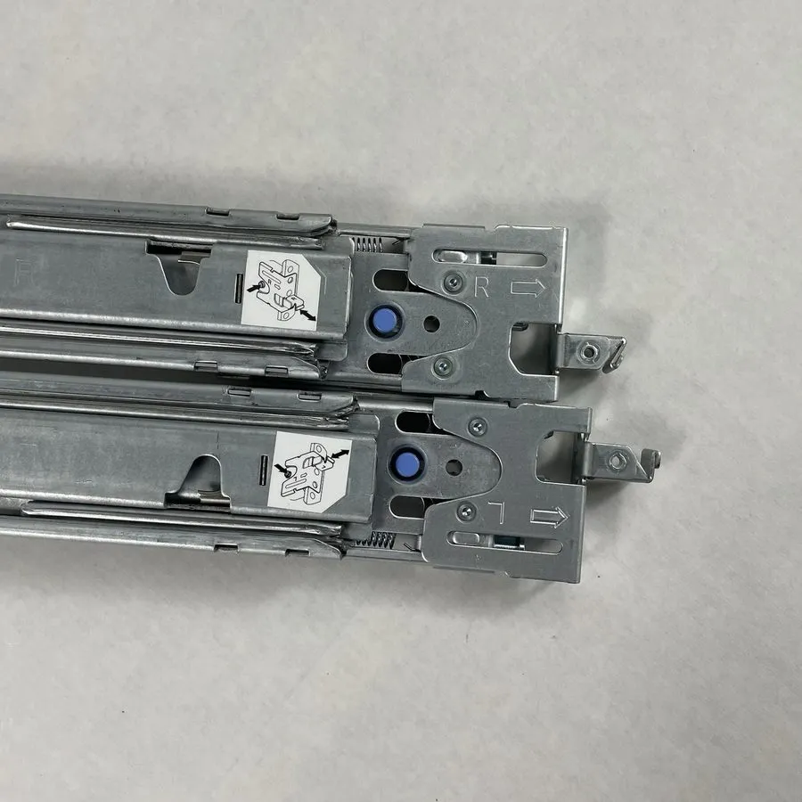 Комплект направляющих IBM 69Y5022 69Y5021 Server Rail Kit L & R — фото лота 1