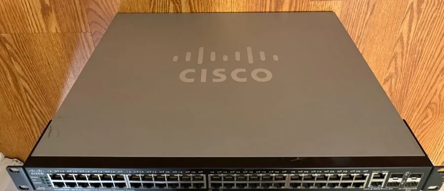 Коммутатор Cisco SG500-52-K9 V02 52-Port Gigabit POE Stackable Managed Switch
