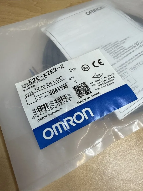 Датчик приближения Omron E2E-X2E2-Z Proximity Sensor — фото лота 1