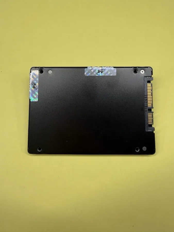 SSD-накопитель Dell Micron 960GB SATA 6Gb/s Enterprise SSD MTFDDAK960TDS DP/N 0C — фото лота 1