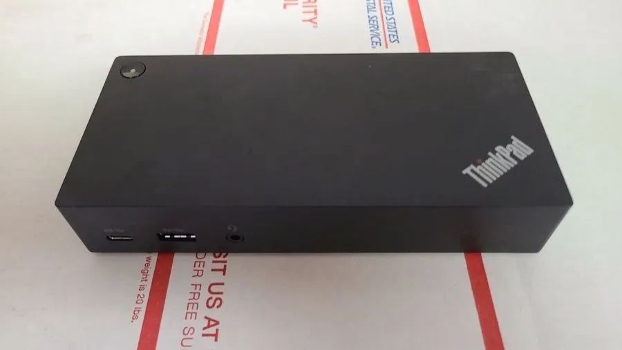 Док-станция Lenovo ThinkPad Universal USB-C Dock 40A9 DK1633 Laptop Docking Stat