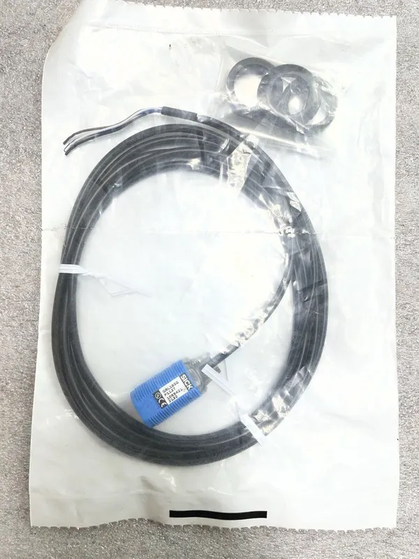 Фотоэлектрический датчик SICK GRL18SG-P1137 1066421 Photoelectric Sensor PNP M18
