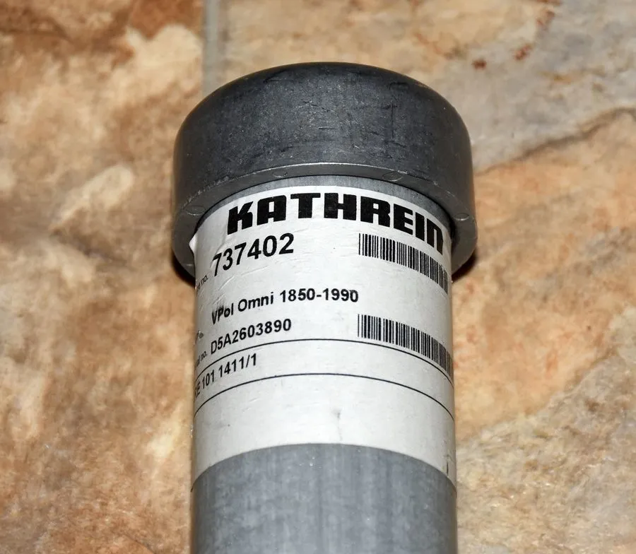 Антенна Kathrein 737402 VPol Omni Antenna 1850-1990 MHz 11 dBi 360° w/ Mount Bra — фото лота 2