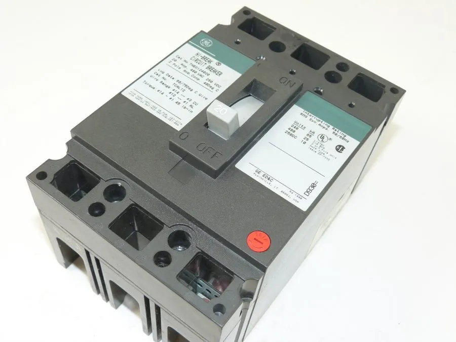 Автоматический выключатель THED124020 General Electric 20A 2P 480V 250VDC Bolt-O