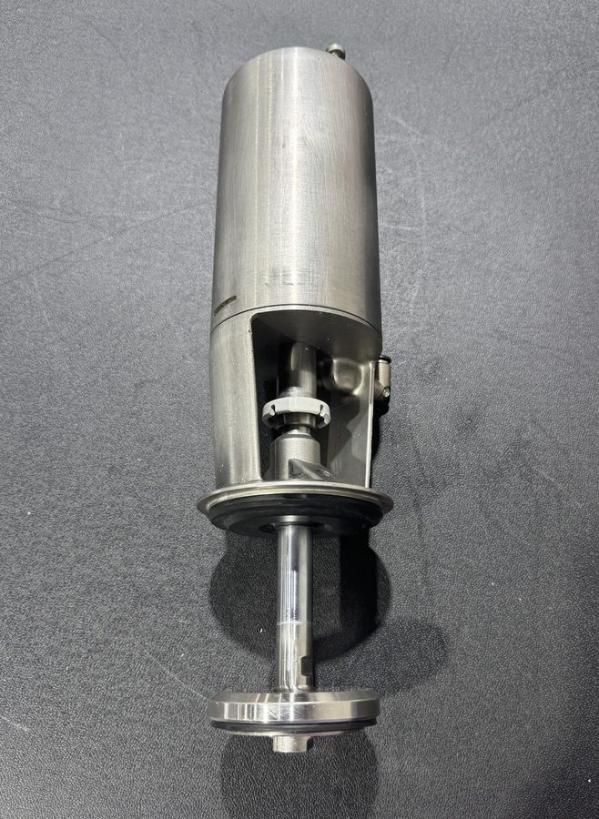 Клапан ALFA LAVAL 2.5" SRC SRC-W-3A-2.5-7-20H-VLV W/HD SP VALVE — фото лота 2