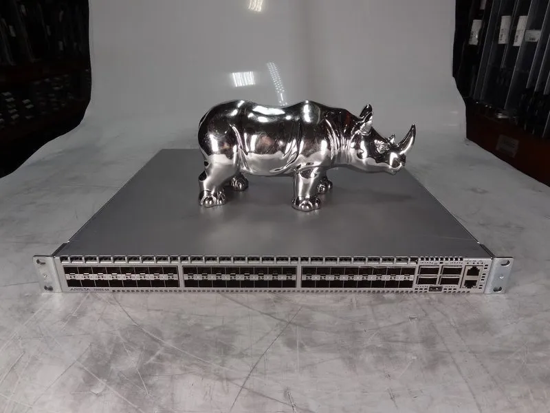 Коммутатор Arista DCS-7050S-64-R 48 Port 10Gbe SFP+ 4x QSFP+ Switch w/2x AC
