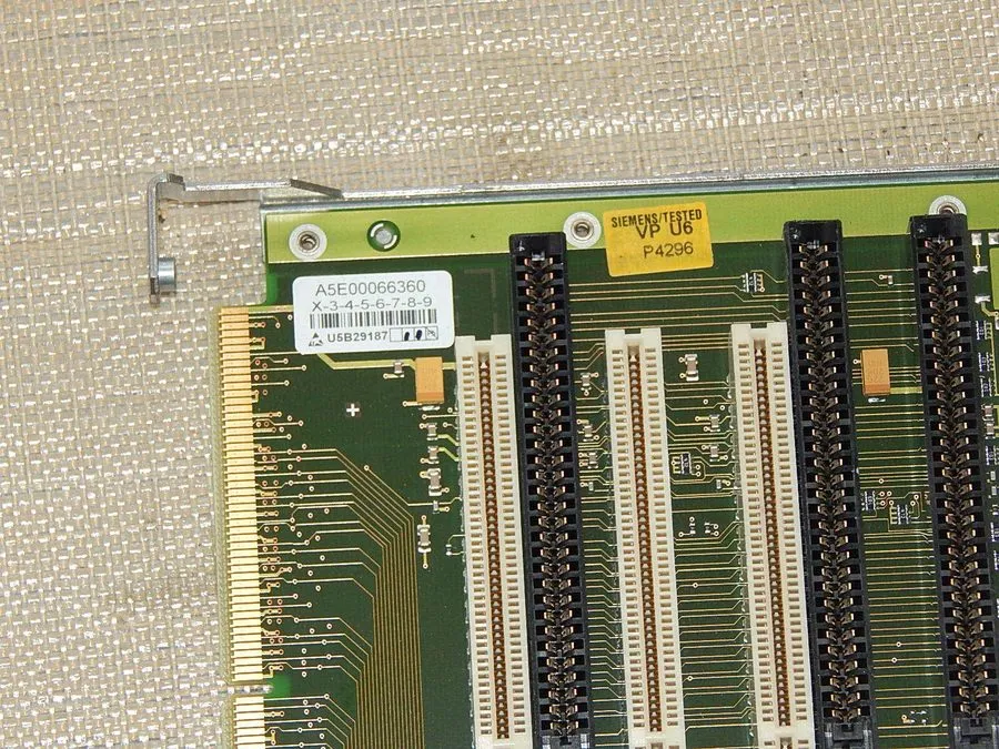 Промышленный компьютер Siemens Simatic A5E00066360 Panel PC Board CONDITION