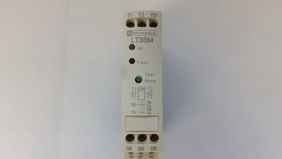 Реле защиты Telemecanique TeSys LT3SM00MW Thermistor Protection Relay — фото лота 3