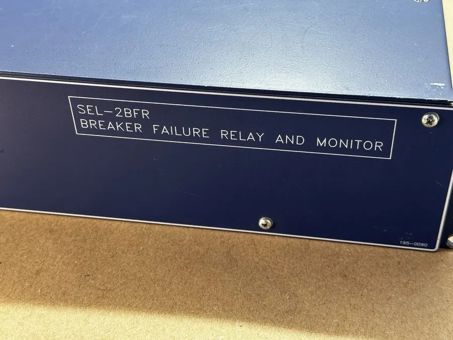 Реле защиты SEL SEL-2BFR 2BFR00-4556XHNB BREAKER FAILURE RELAY AND MONITOR T1954 — фото лота 2