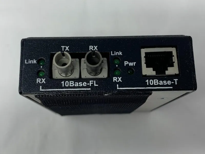 Медиаконвертер Transition Networks SEPOE1013-180 10Base-FL to 10Base-T PoE Media — фото лота 2