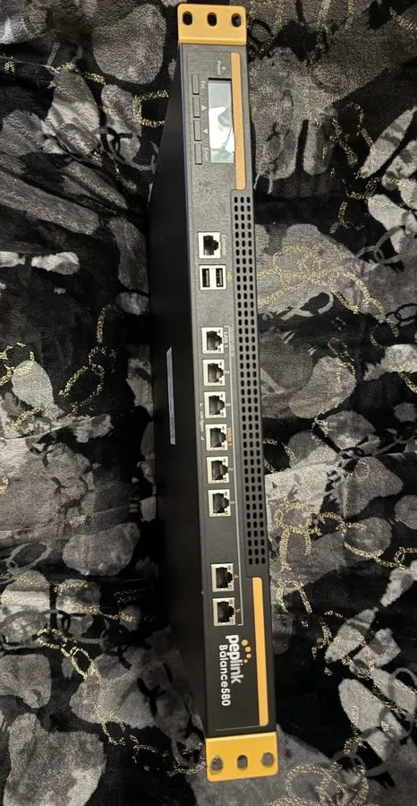 Маршрутизатор PEPLINK BPL-580 PEPLINK BALANCE 580 WAN ROUTER — фото лота 1