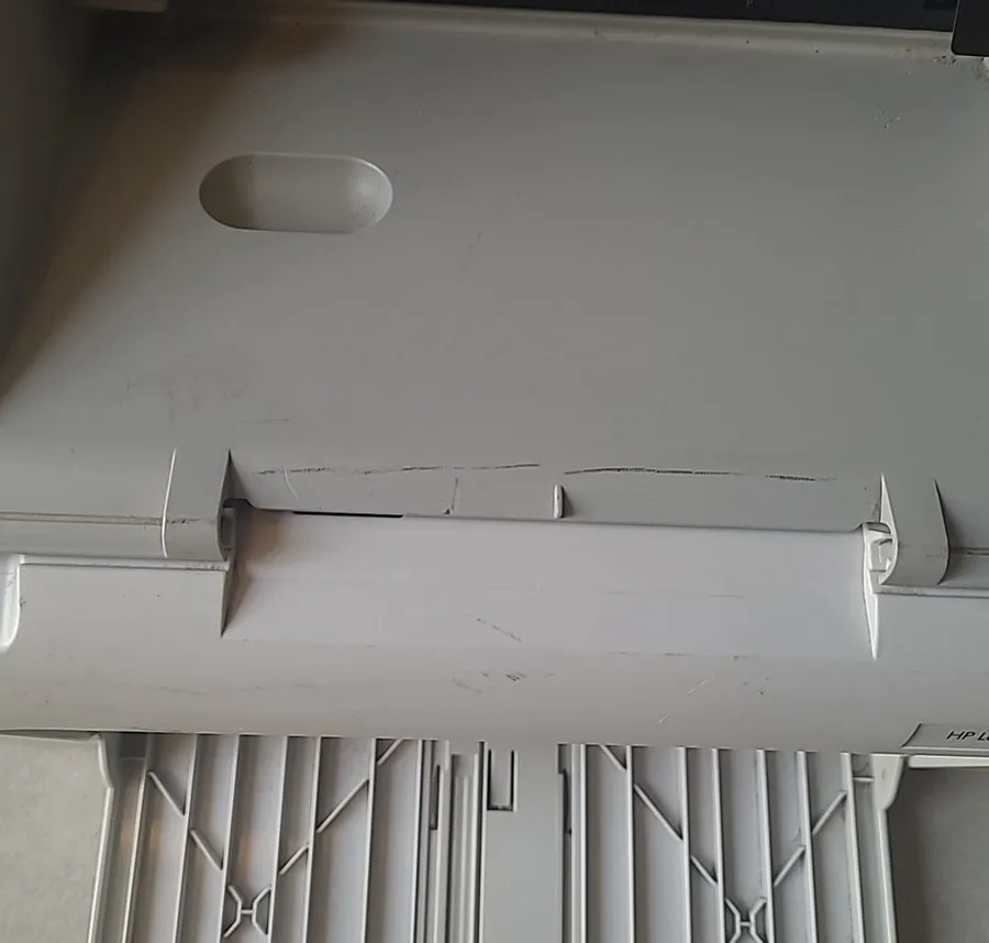 Лазерный принтер HP LaserJet P1005 Monochrome Laser Printer W/ Cables