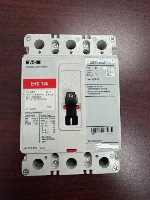Автоматический выключатель EATON CUTLER HAMMER EHD3015 15A 3-POLE 480V F-FRAME C