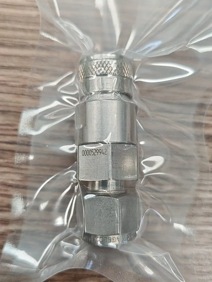 Клапан Swagelok SS-QC6-D-600 Semiconductor & Industrial Control Precision Fittin