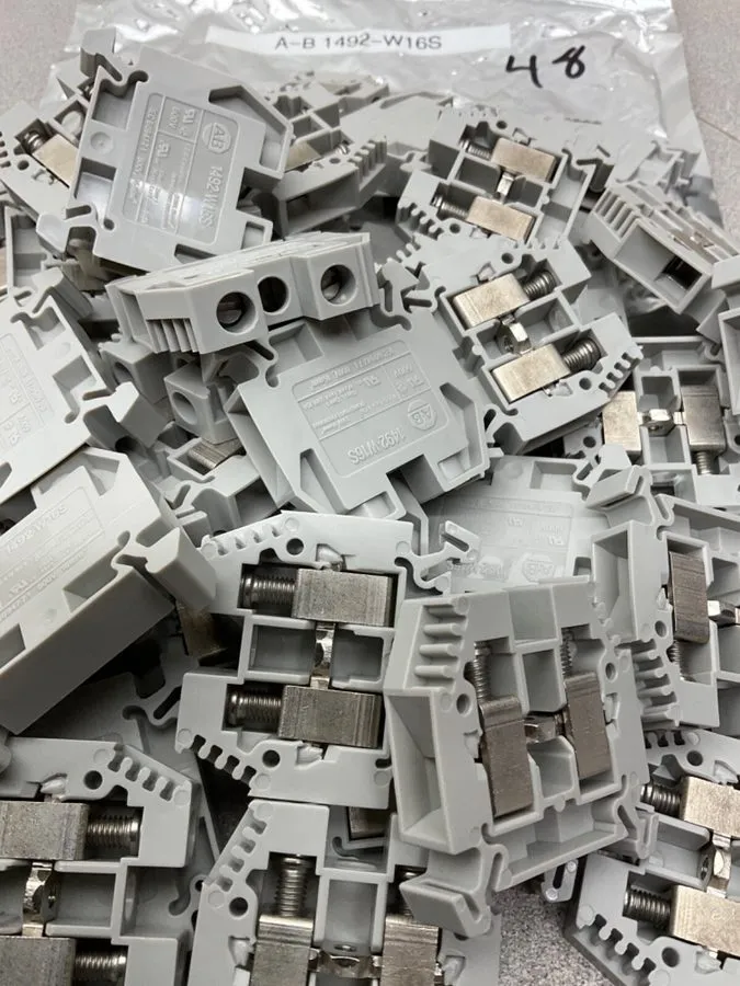 Клеммная колодка Allen-Bradley 1492-W16S Terminal Blocks