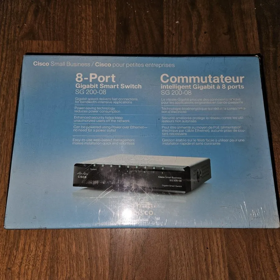 Коммутатор Cisco Small Business 8 Port Gigabit Smart Switch SG200-08