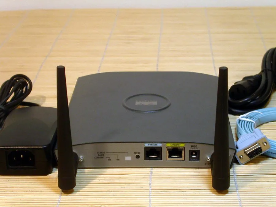 Точка доступа Wi-Fi Cisco AIR-AP1242AG-E-K9 Access Point 1242 1242AG 802.11a/b/g