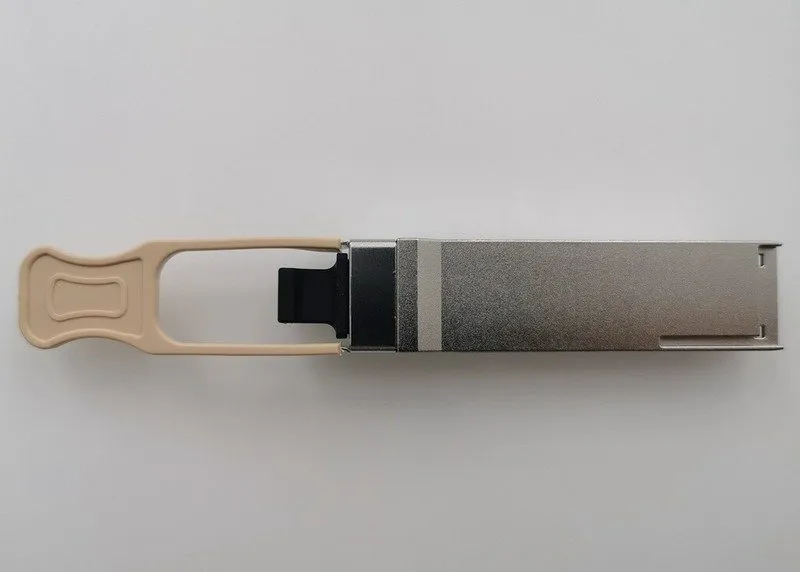 Трансивер Avago AFBR-89CDDZ QSFP28 100GBASE-SR4 332-00440+A0 850nm Transceiver