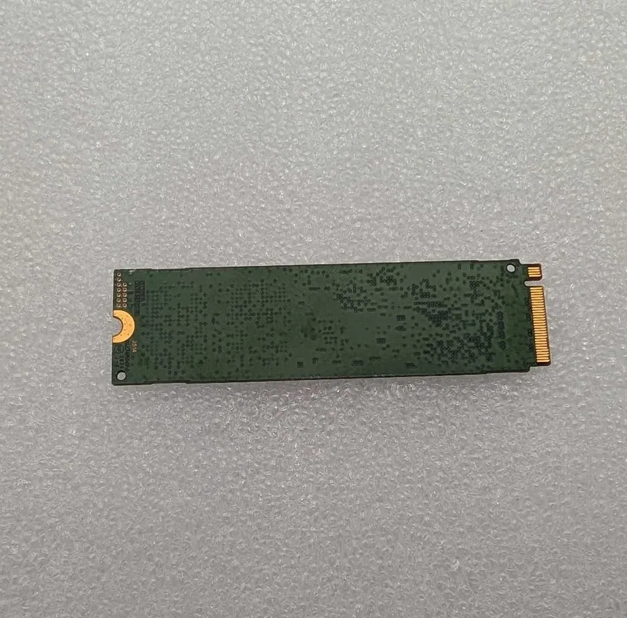 SSD-накопитель Samsung PM981a 512GB M.2 NVMe PCIe 3.0 Internal SSD / MZ-VLB512C — фото лота 2