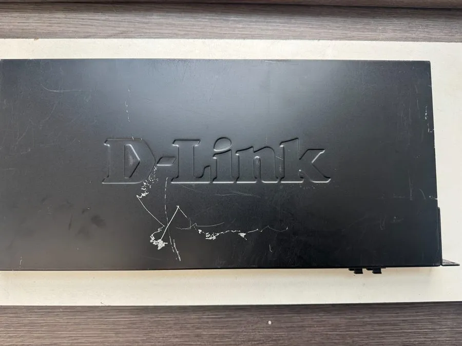 Коммутатор D-Link DGS-1210-28 28-Port PoE Gigabit Web Smart Switch — фото лота 2