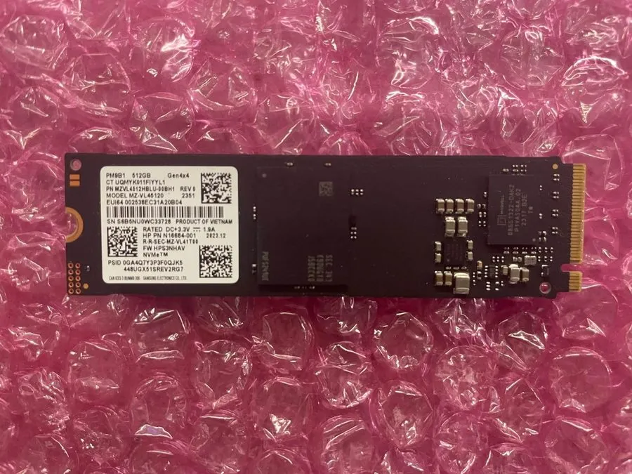 SSD-накопитель Samsung PM9B1 512GB NVMe M.2 SSD PCIe Gen4 x4 MZVL4512HBLU