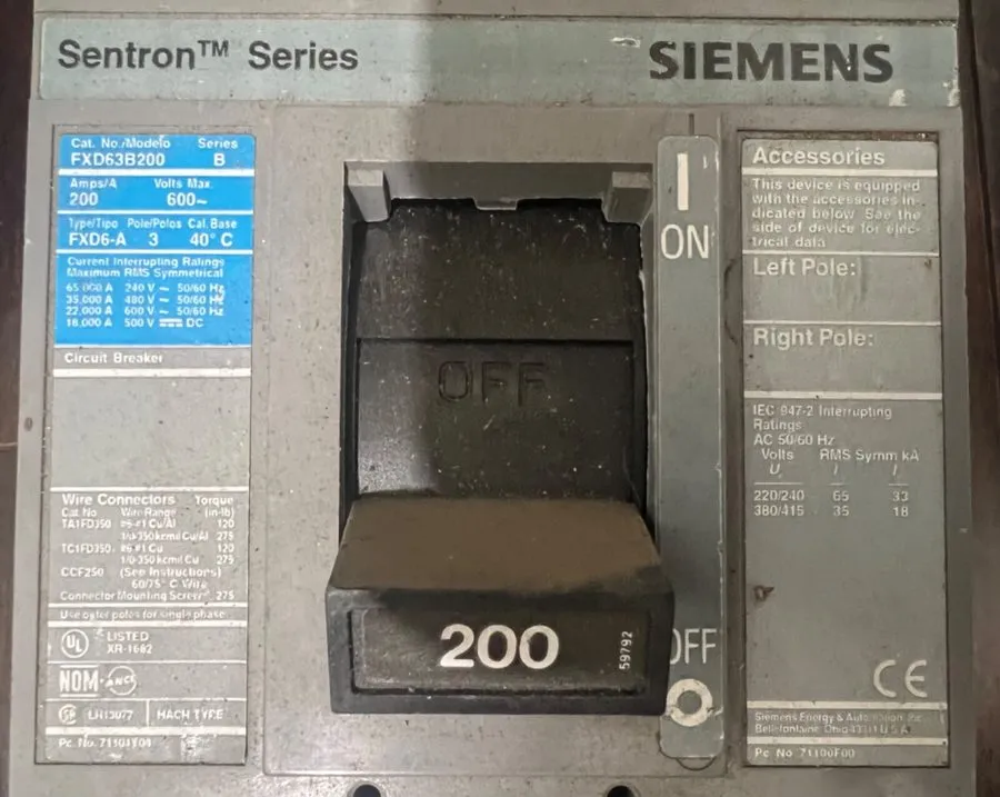 Автоматический выключатель Siemens Sentron 200 Amp Circuit Breaker 3 Pole 600 VA