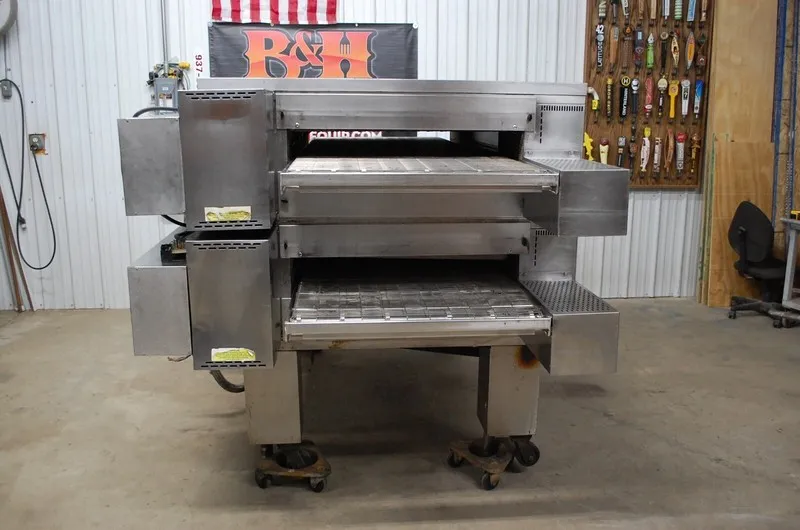 Конвейер Middleby Marshall PS570G Triple Stack Pizza Oven Conveyor Natural Gas