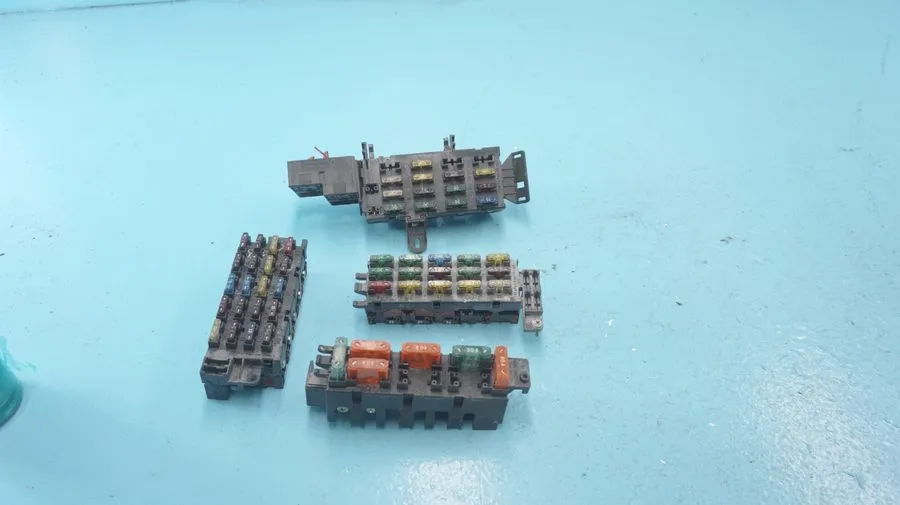 Реле 1992 MERCEDES--BENZ W140 600SEL WIPER BLINKER HAZARD RELAY 1408202626