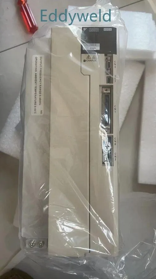 Сервопривод SGDV-120D01A002000 Yaskawa Fast shipment